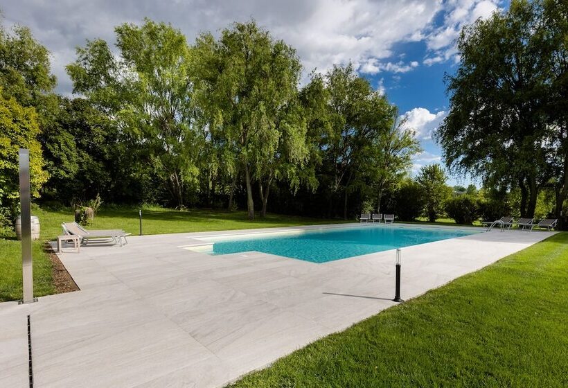 ホテル Agriturismo Moscatello