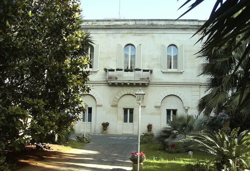 هتل Antica Villa La Viola