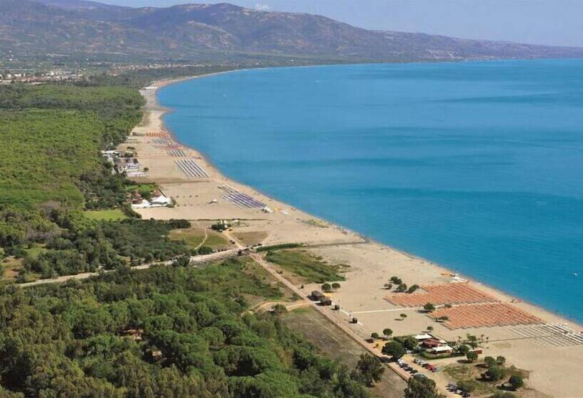 فندق Bagamoyo Resort