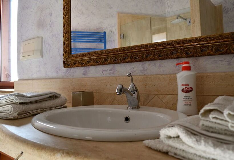 هتل B&b Le Casette Di Lu