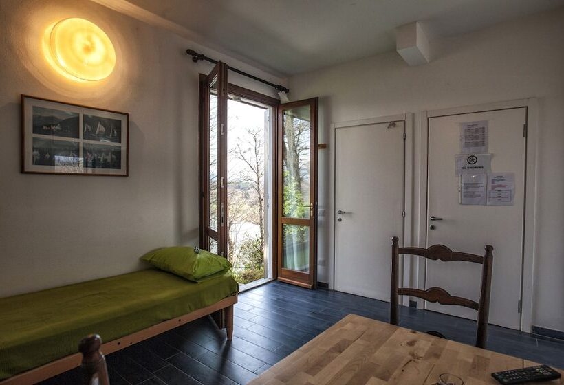 ホテル B&b Tana Della Volpe