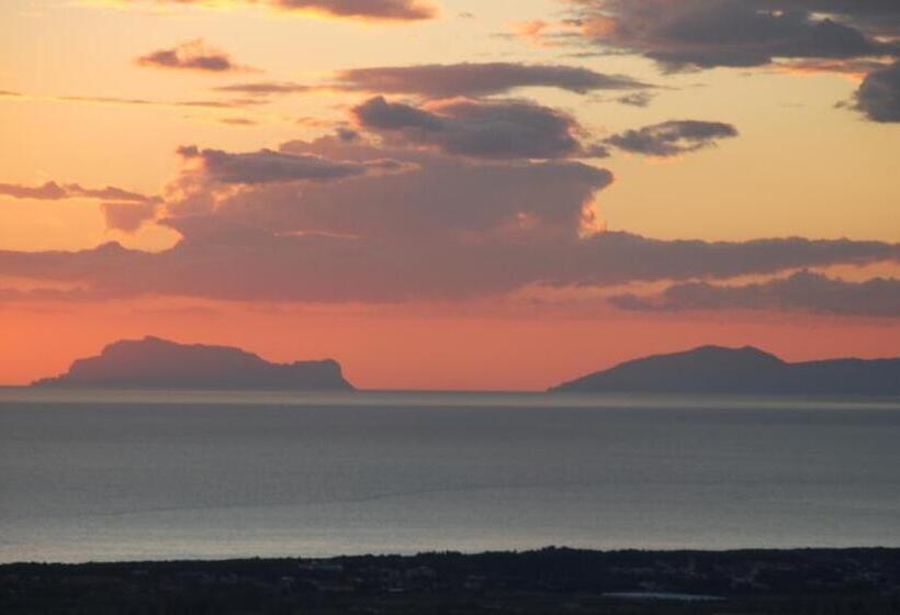 هتل Borgo La Pietraia