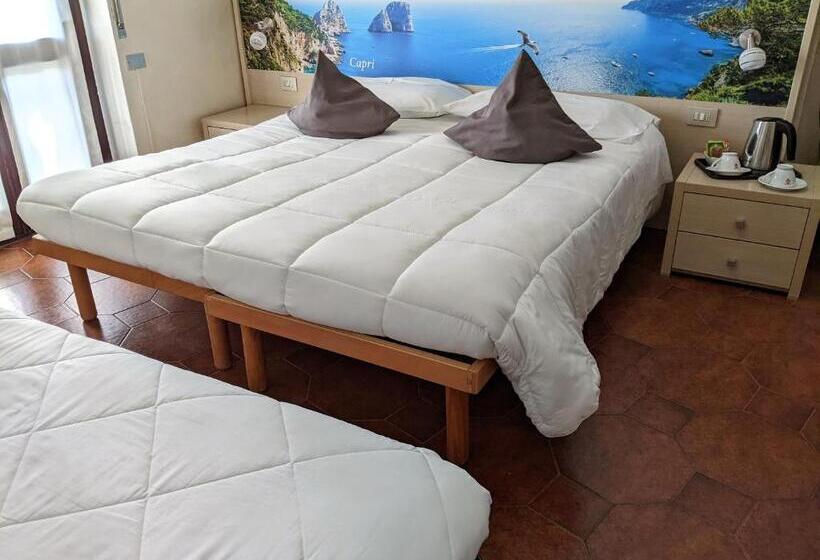فندق Montecarlo