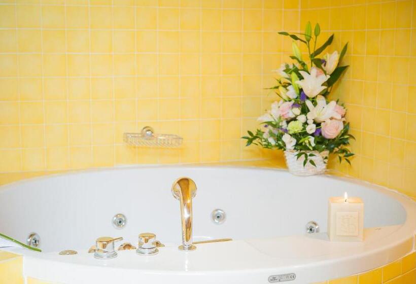 ホテル Relais Ducale Spa & Pool