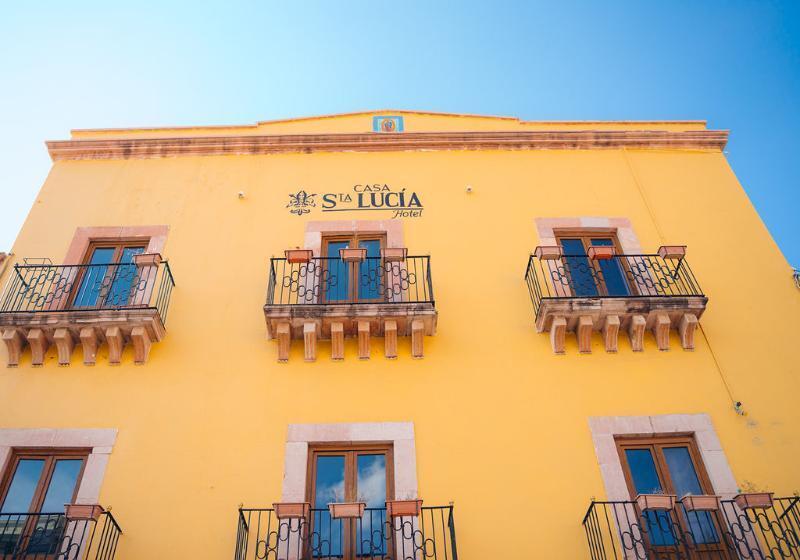 هتل Casa Santa Lucia