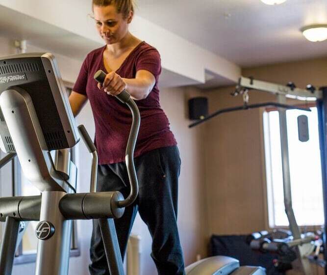 호텔 Peavine Inn And Suites High Prairie