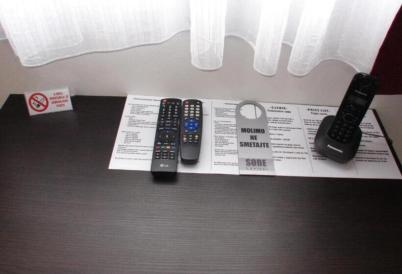 בית מלון כפרי Rooms Levicki