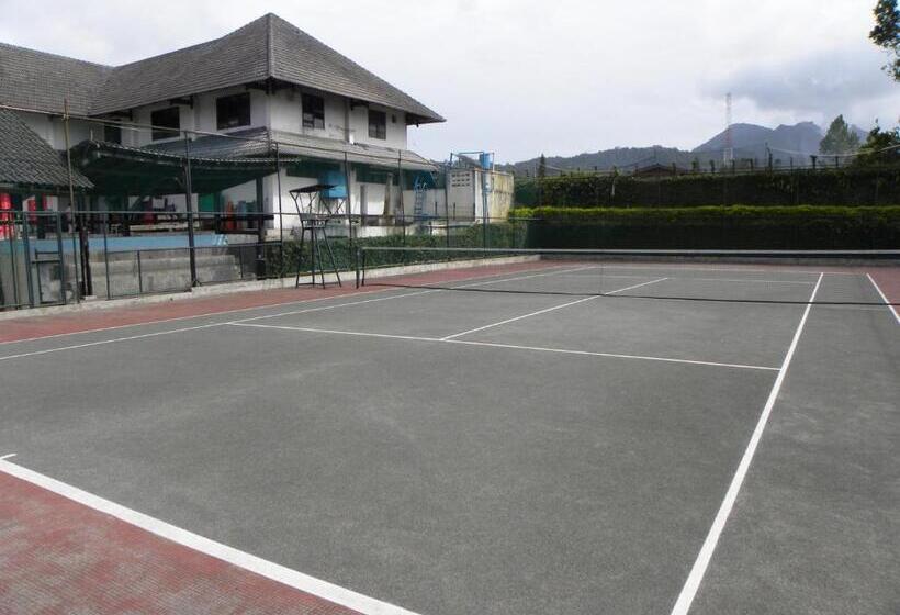 هتل Sibayak Internasional