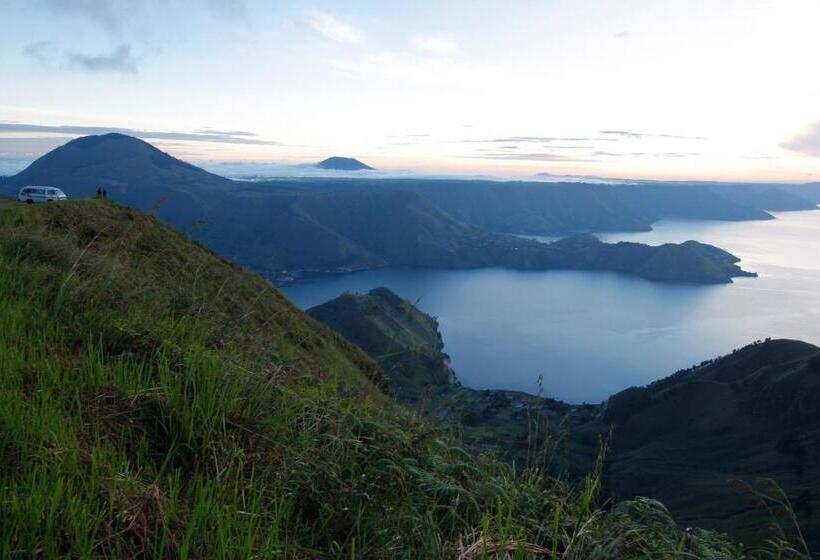 هتل Sibayak Internasional