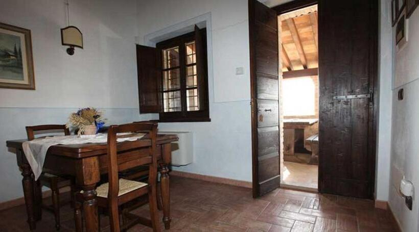 فندق Terre Del Cantico Country House