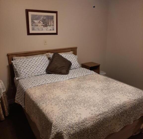בית מלון כפרי Trillium Bed & Breakfast