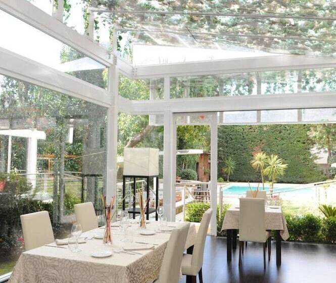 هتل Villa Maria Cristina