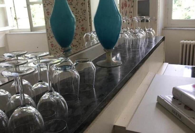 ベッドアンドブレックファースト Château De Gramazie Chambres D Hôtes