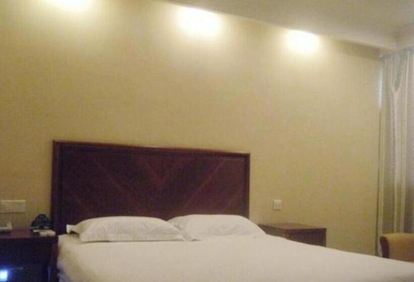 فندق Greentree Inn Jiangxi Yingtan Railway Station Square Business