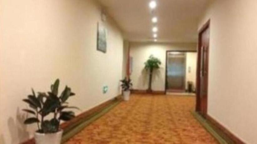 فندق Greentree Inn Jiangxi Yingtan Railway Station Square Business
