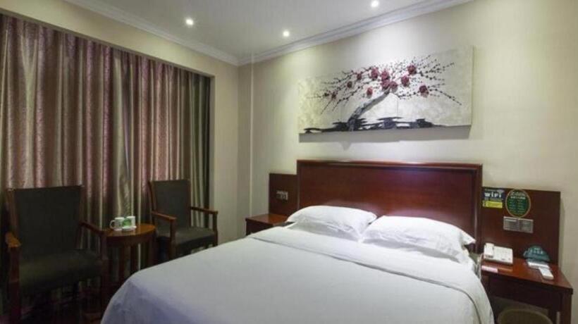 فندق Greentree Inn Jiangxi Yingtan Railway Station Square Business