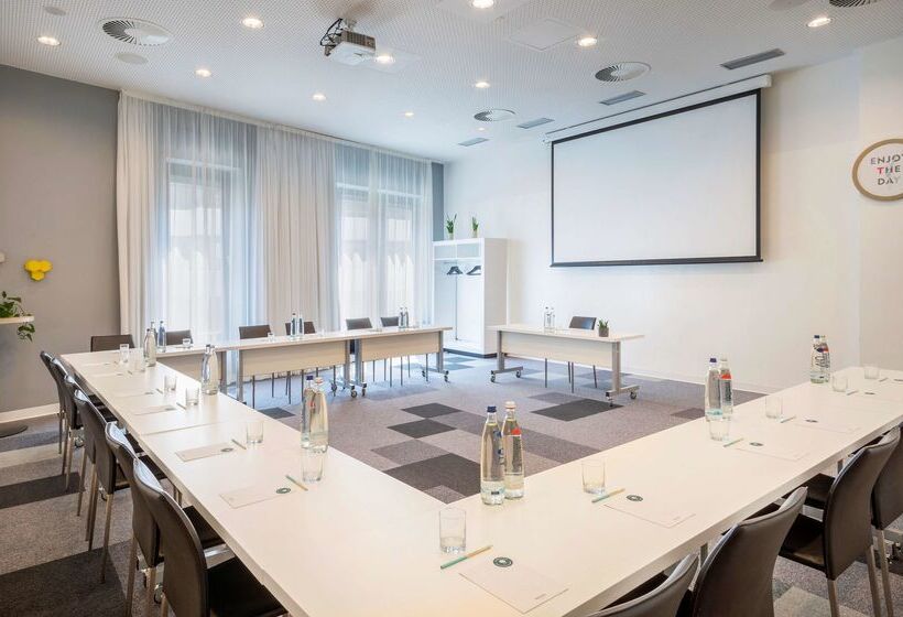 בית מלון כפרי Innside By Meliá Frankfurt Ostend