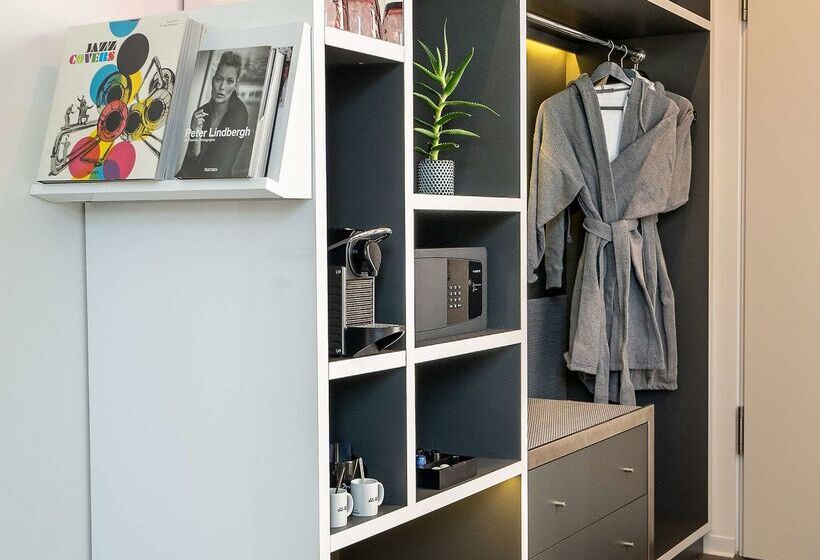 هتل Innside By Meliá Leipzig