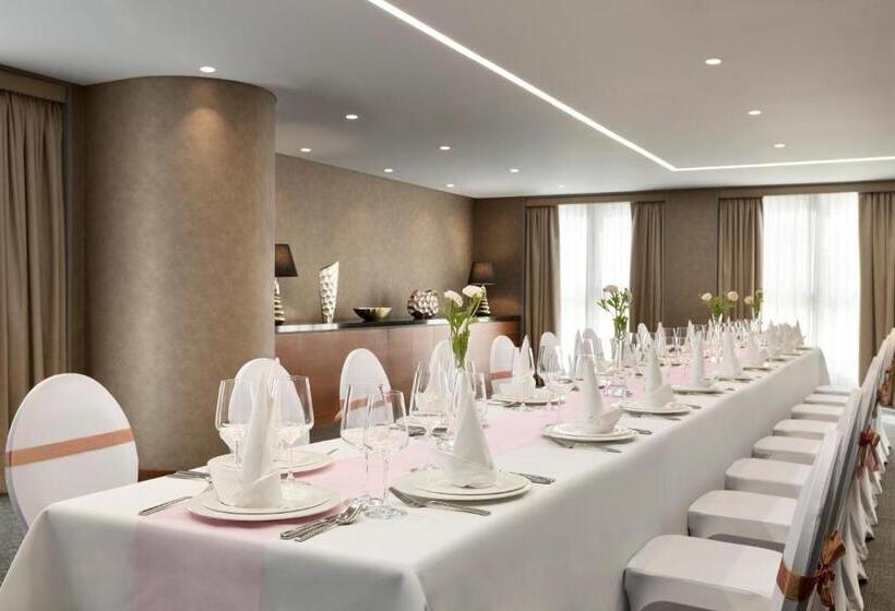 酒店 The First Collection Marina