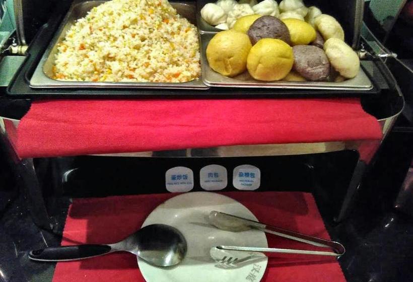 Отель Hanting Express Inn Temple Of Heaven Branch