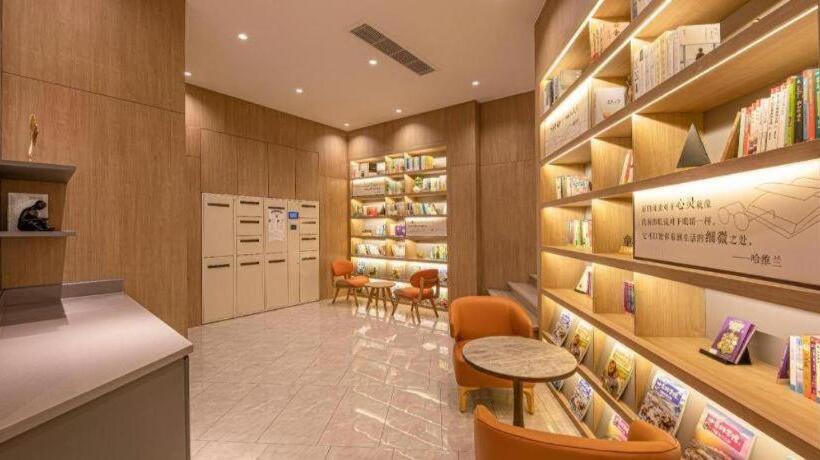 Hanting Hotel Nanjing Dachang Changchong Pedestrian Street