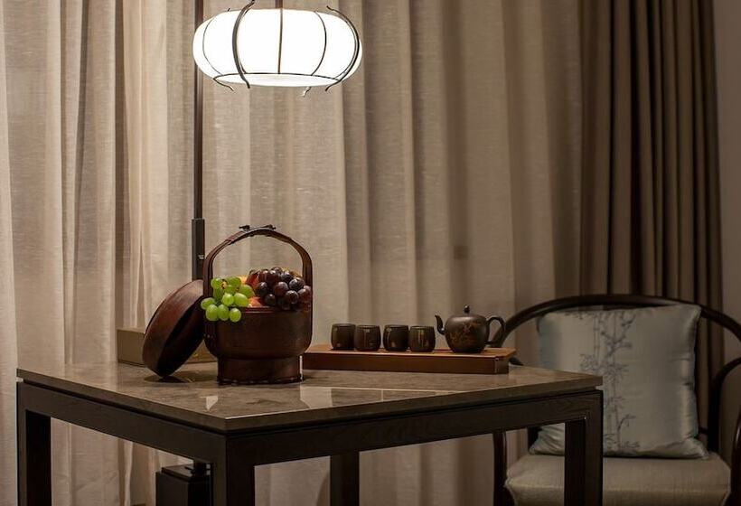 ホテル Jiuhua Mountain Dongya