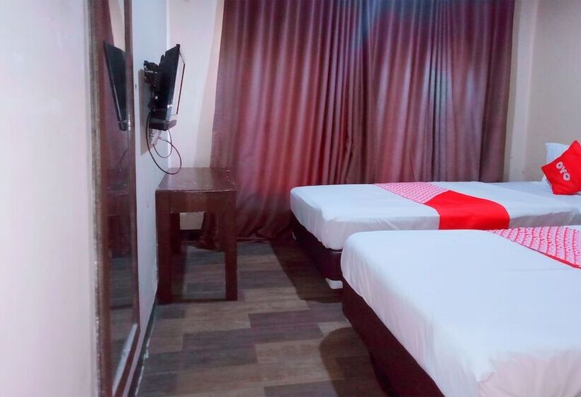 هتل Putri Gading 2 By Oyo Rooms
