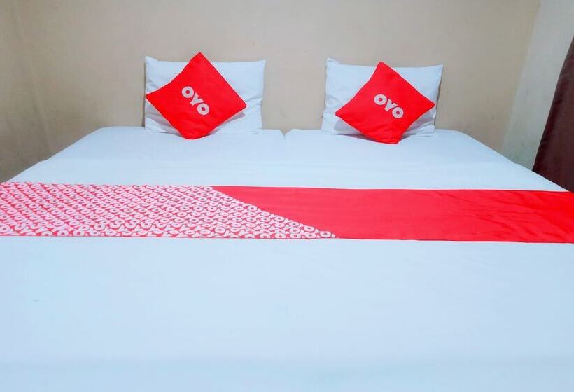 هتل Putri Gading 2 By Oyo Rooms