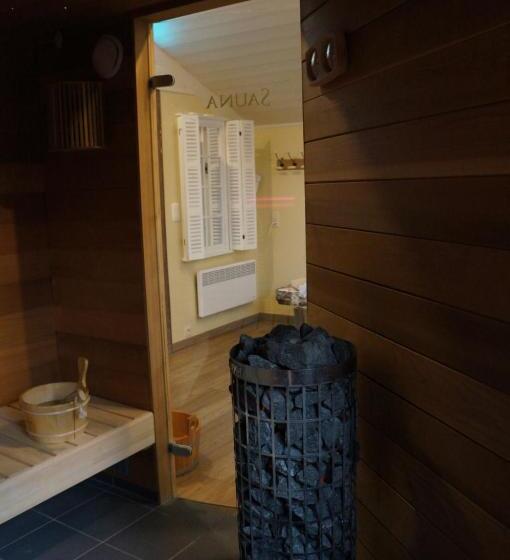 Отель B&b Oesterhoeve