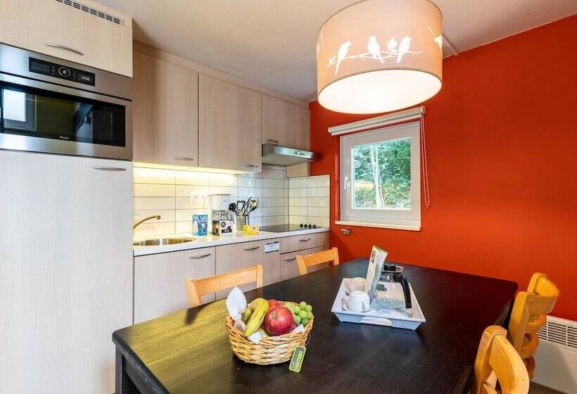 هتل Center Parcs Les Ardennes