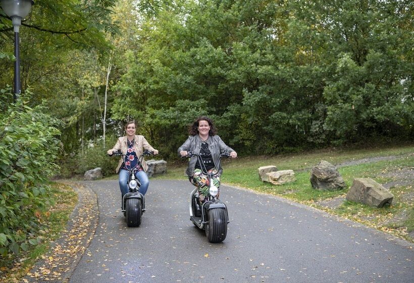 هتل Center Parcs Les Ardennes