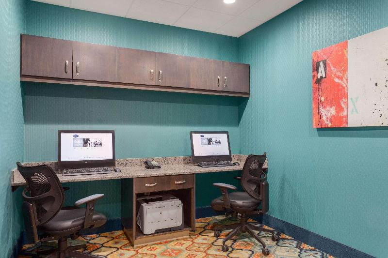 هتل Hampton Inn & Suites West Des Moines/sw Mall Area