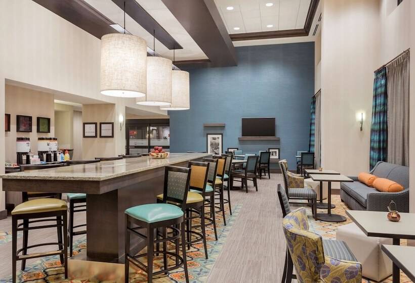 هتل Hampton Inn & Suites West Des Moines/sw Mall Area