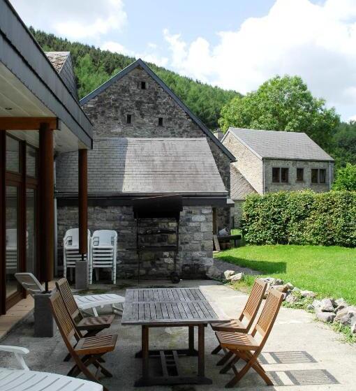 هتل Hôtel/restaurant à La Ferme