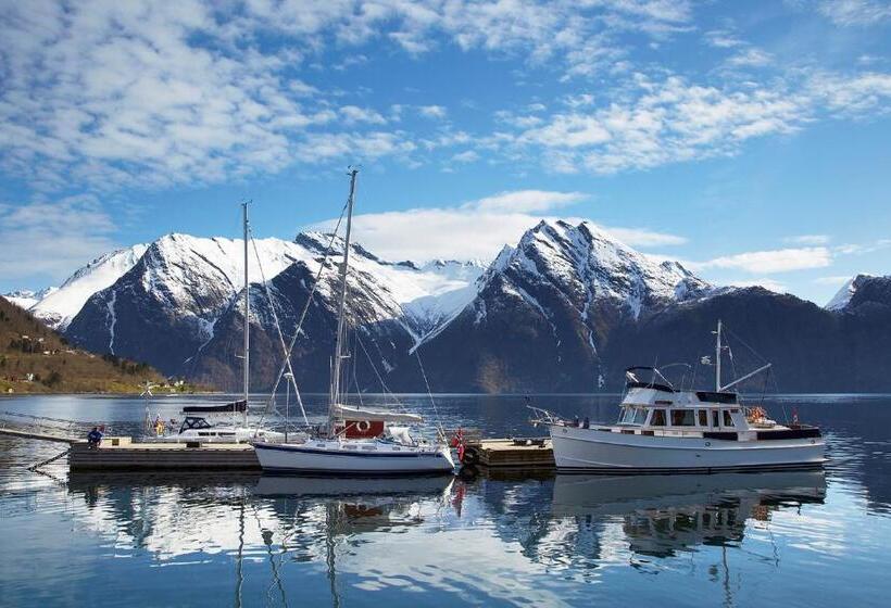 Sagafjord Hotel   By Classic Norway Hotels