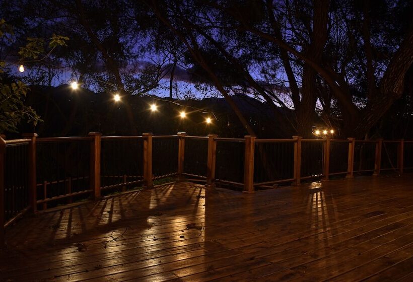 Cabañas La Laguna Lodge