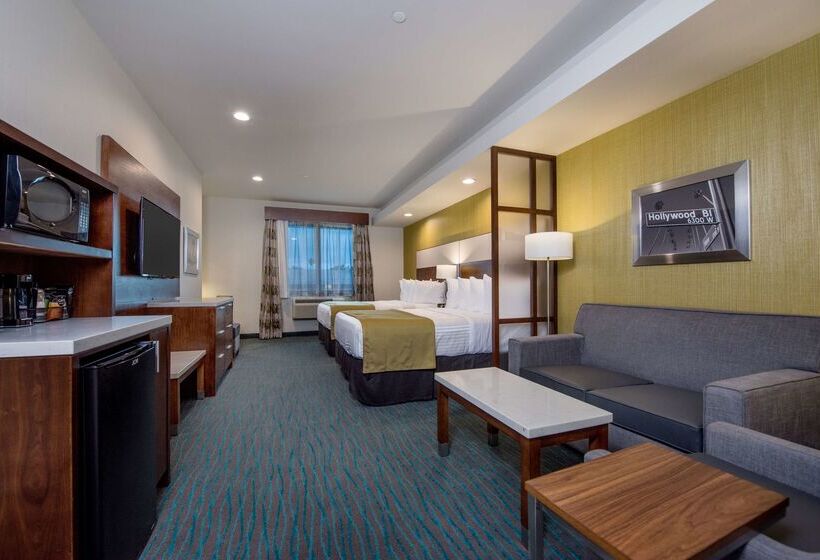 בית מלון כפרי Best Western Plus Gardena Los Angeles Inn & Suites
