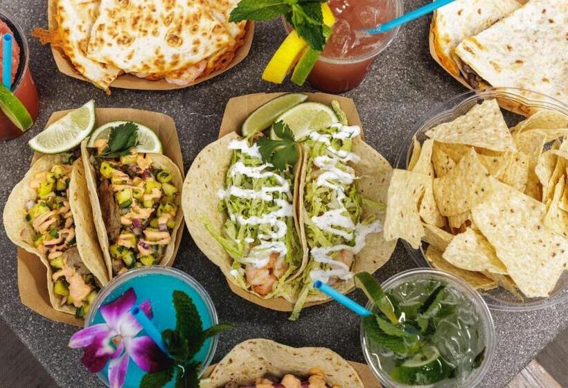 هتل Best Western Premier   The Tides