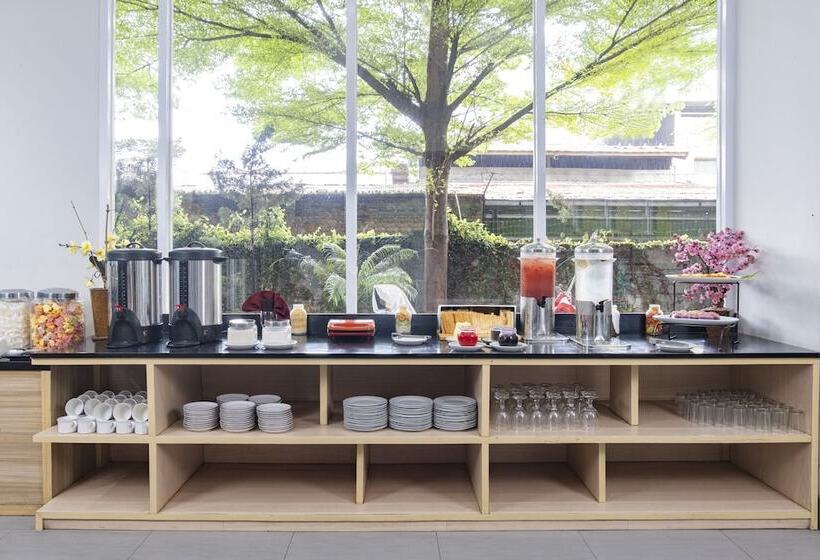 هتل Citradream Cirebon