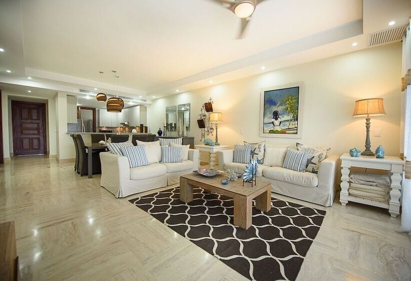 هتل El Portillo Residences By Mint