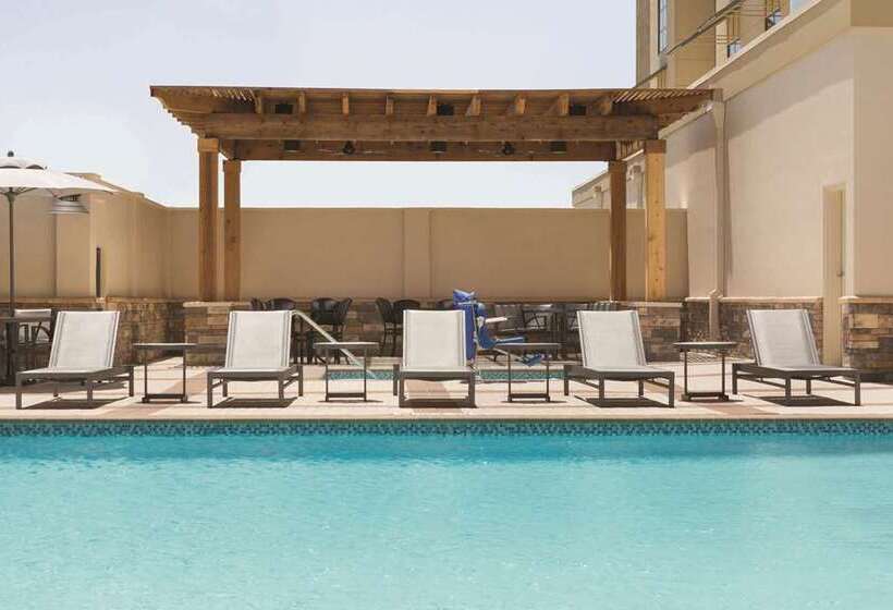 هتل Embassy Suites By Hilton Mcallen Convention Center