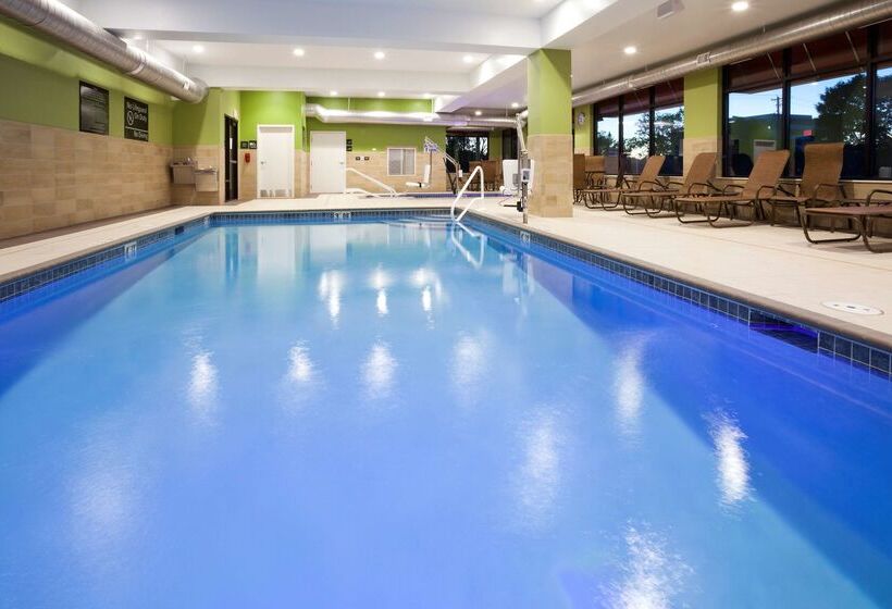 Отель Hampton Inn Minneapolis Roseville