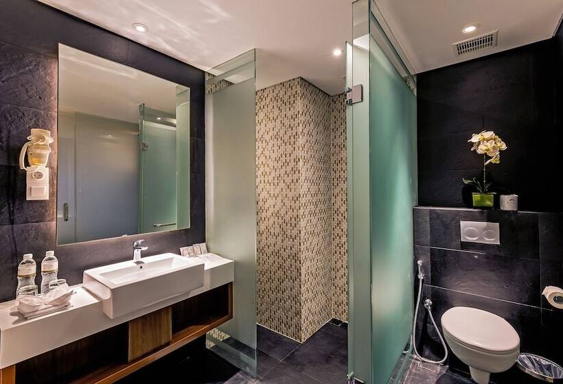هتل Infinity8 Bali