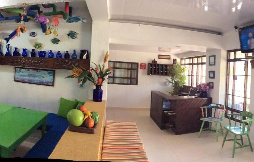 هتل La Posada De Lulu