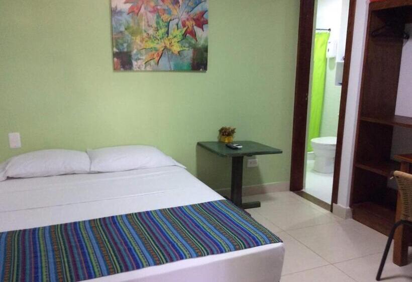 هتل La Posada De Lulu