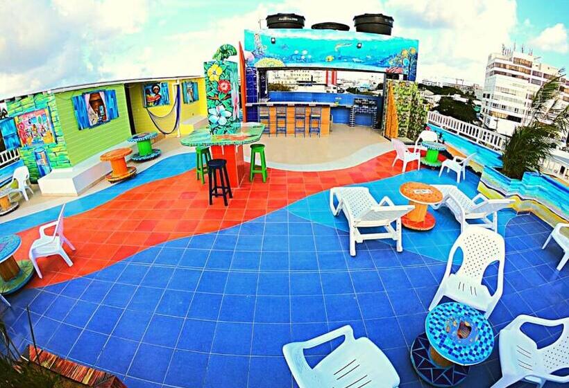 هتل La Posada De Lulu