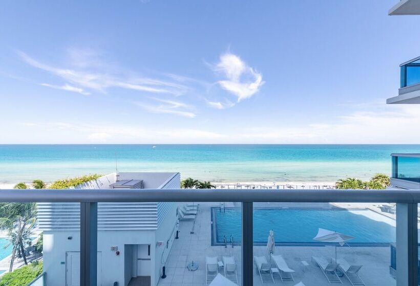 هتل Monte Carlo Miami Beach