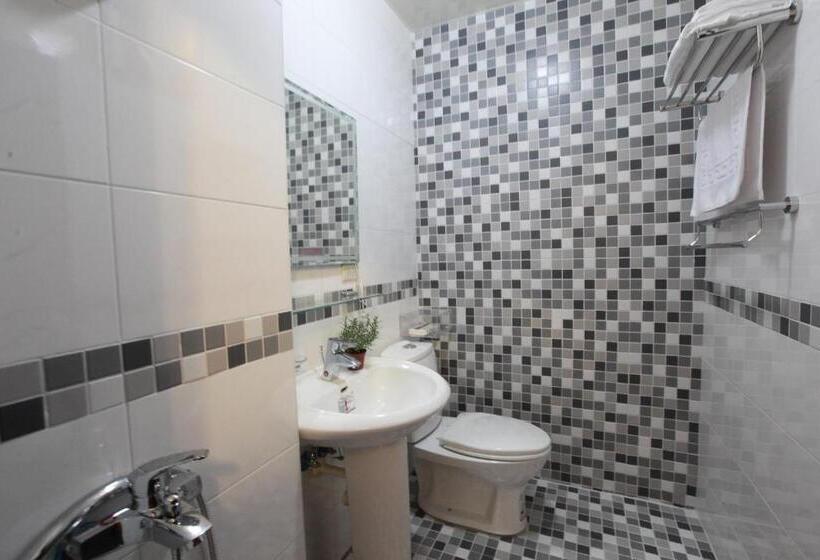 پانسیون Dali Moonlight B&b