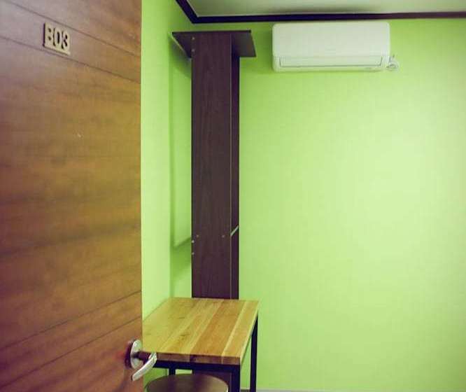 펜션 Gonggan Guesthouse
