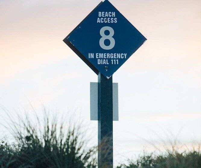 הוסטל Surf N Stay Whangamata